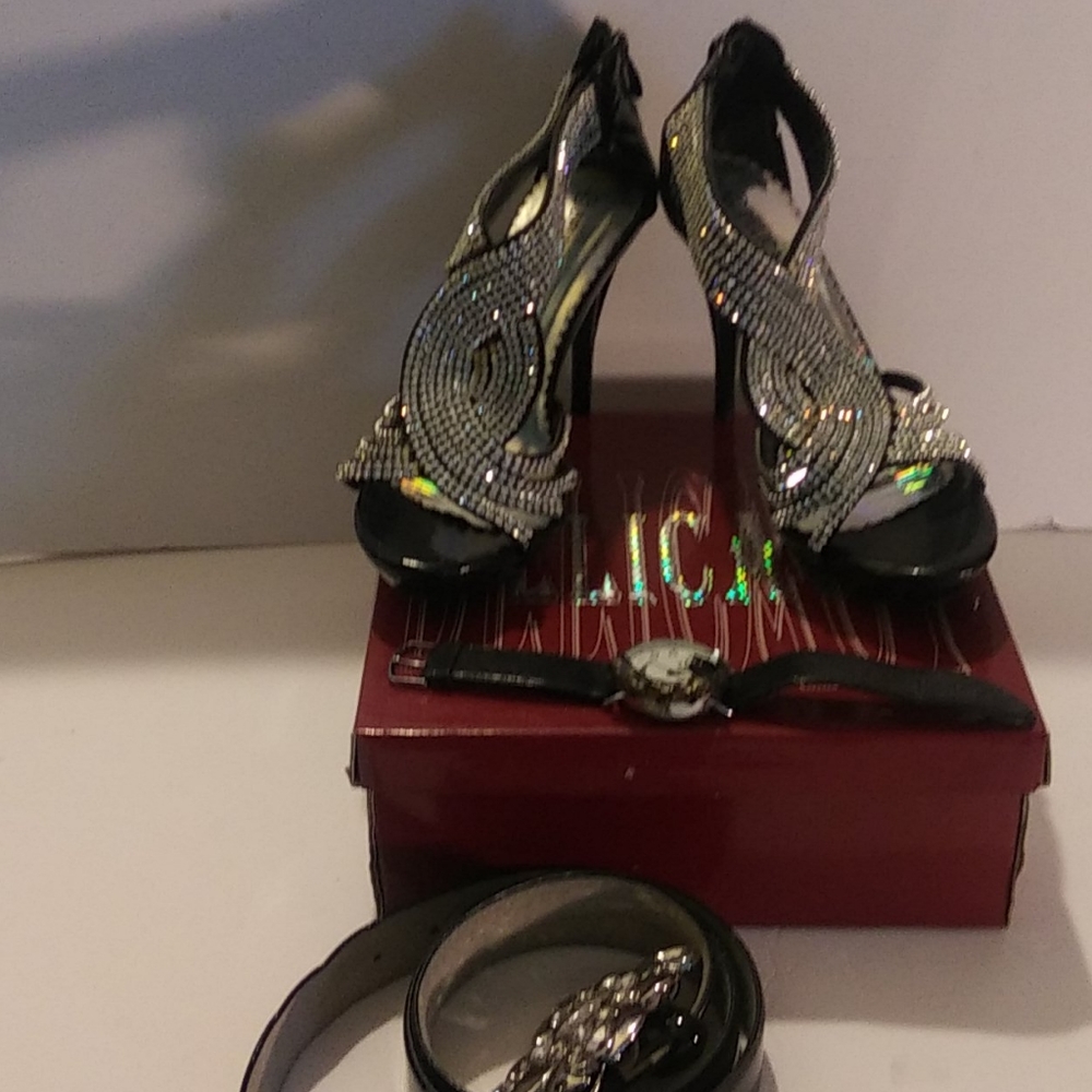Ladies Sequin high heels.